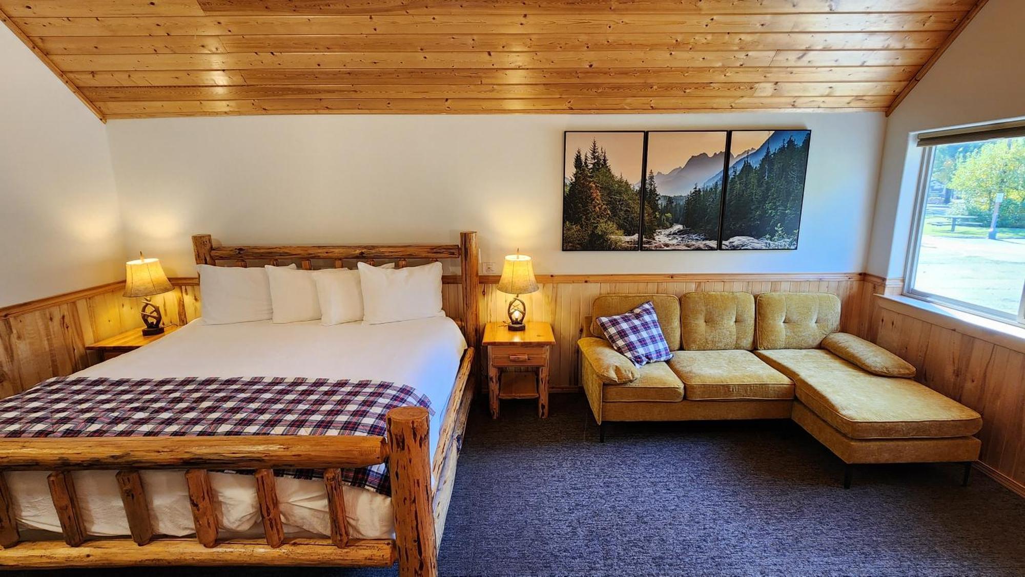 Beargrass Lodging & Rv Resort Hungry Horse Buitenkant foto