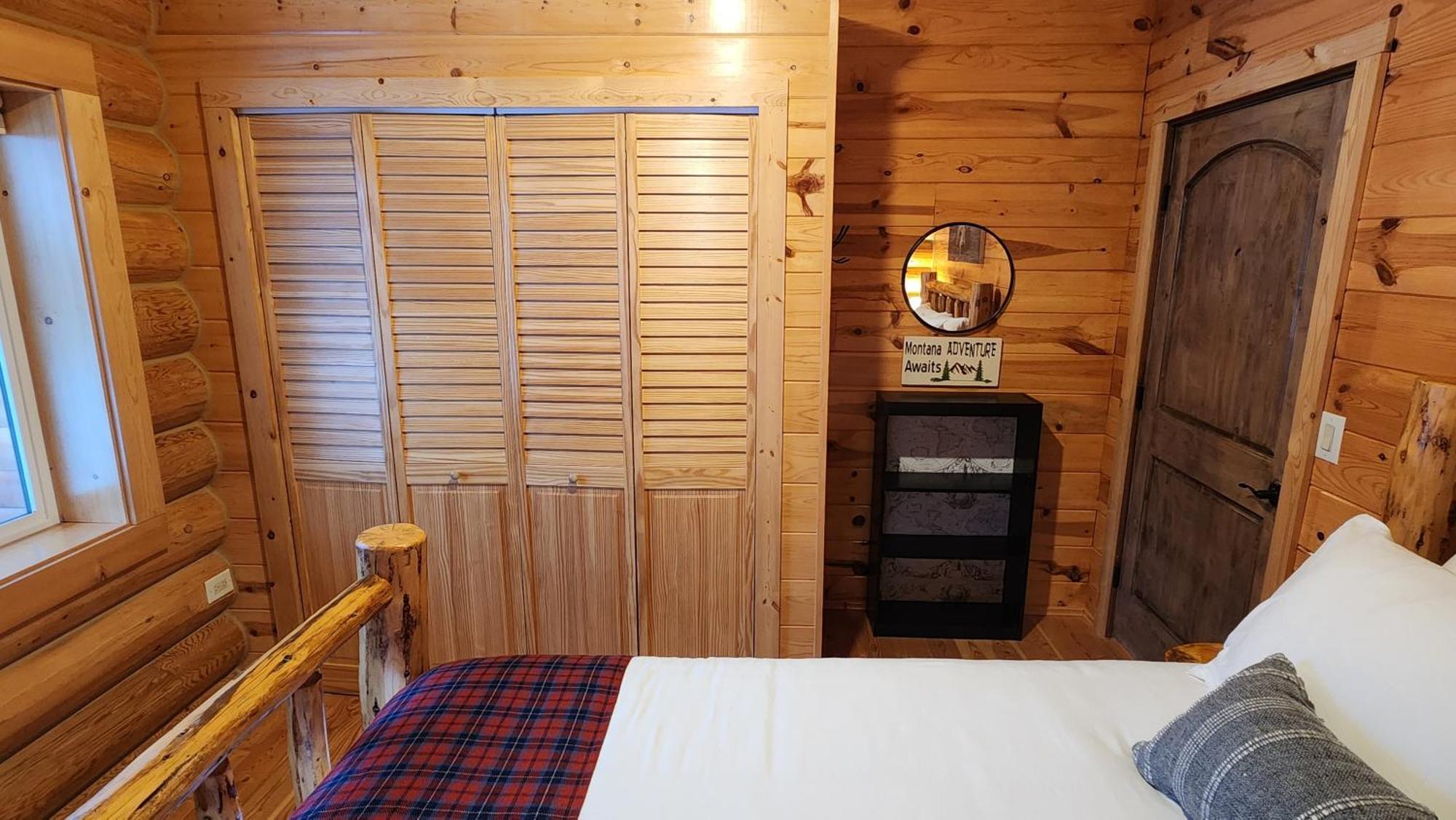 Beargrass Lodging & Rv Resort Hungry Horse Buitenkant foto