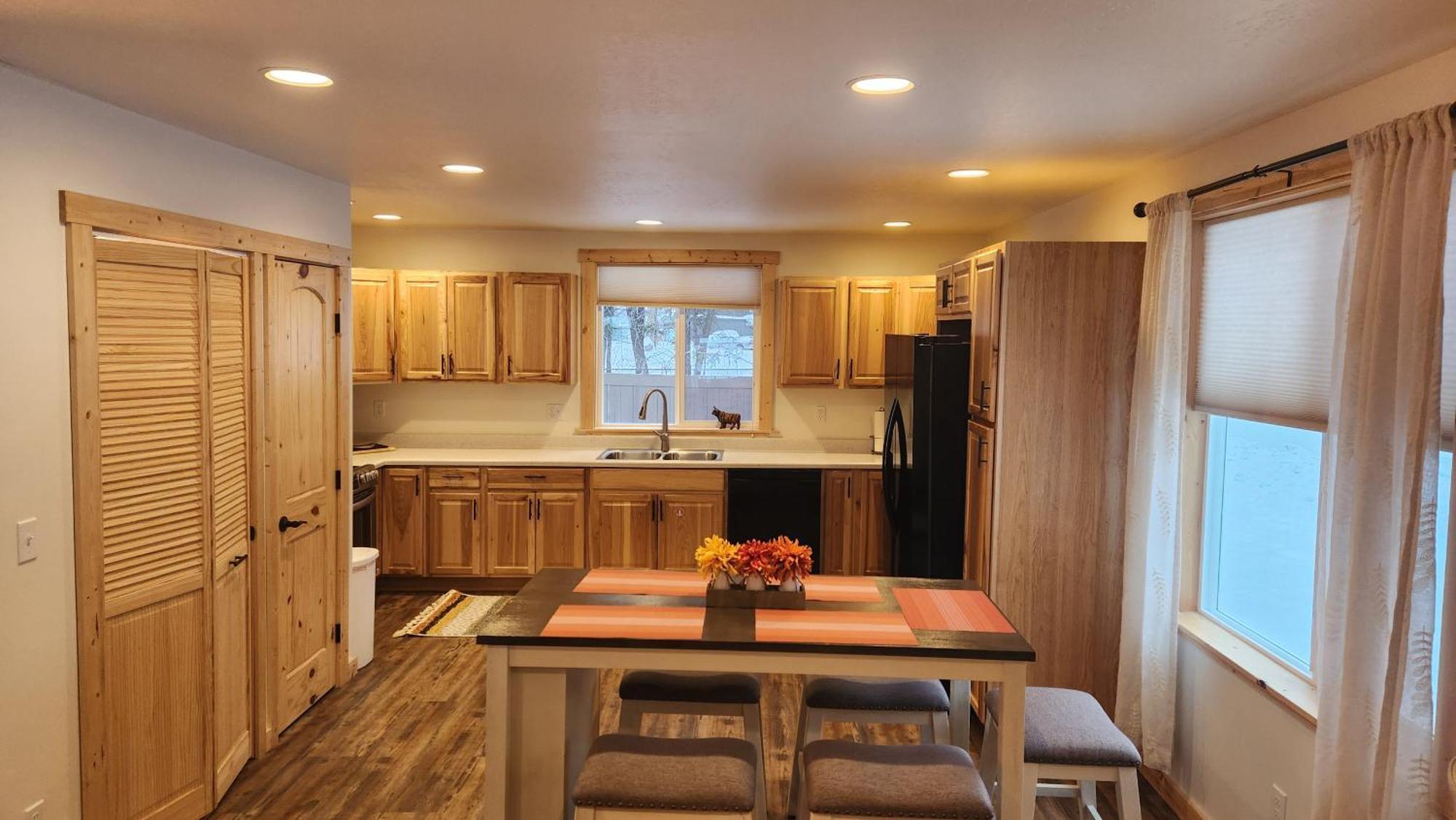 Beargrass Lodging & Rv Resort Hungry Horse Buitenkant foto