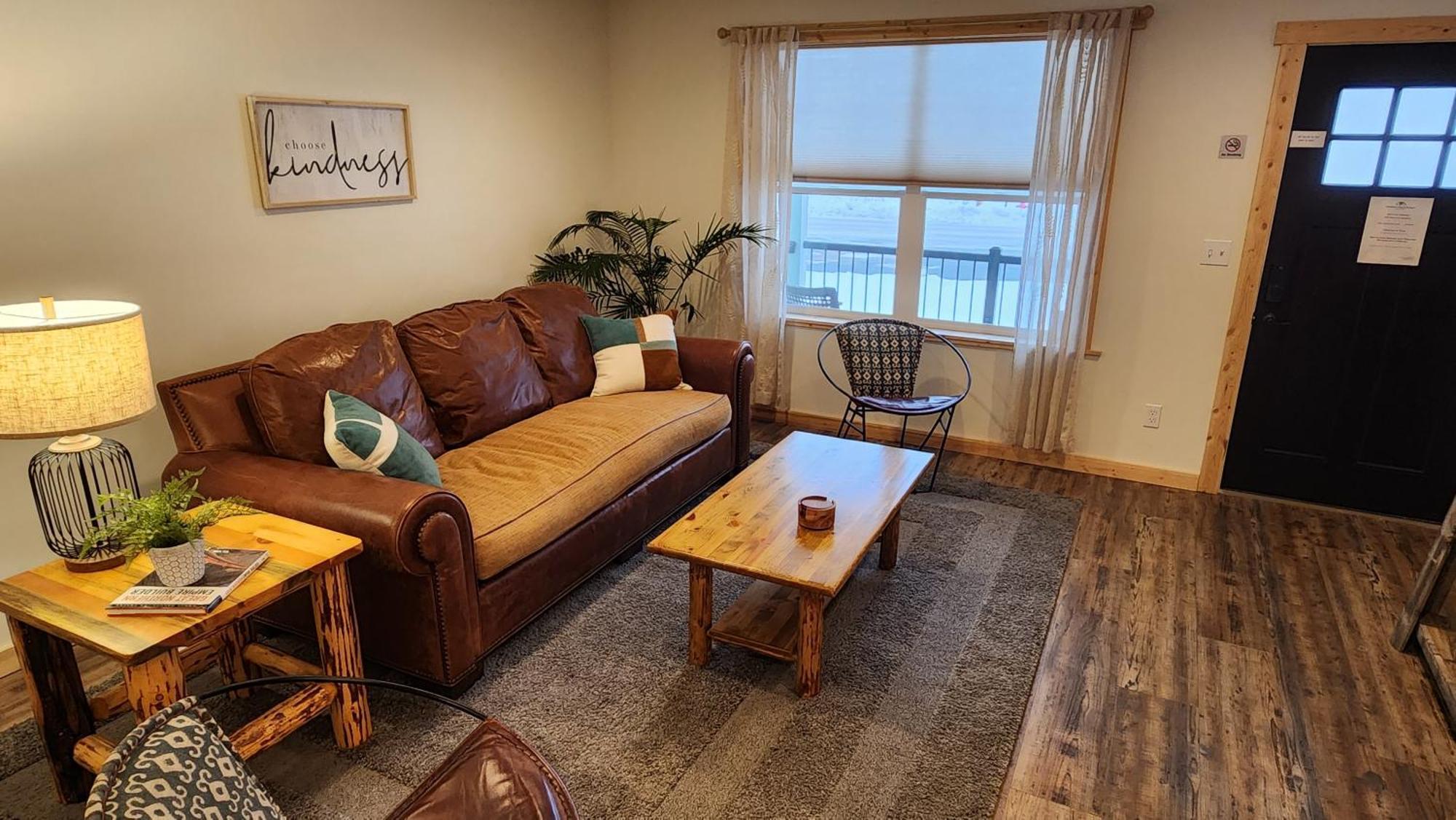 Beargrass Lodging & Rv Resort Hungry Horse Buitenkant foto