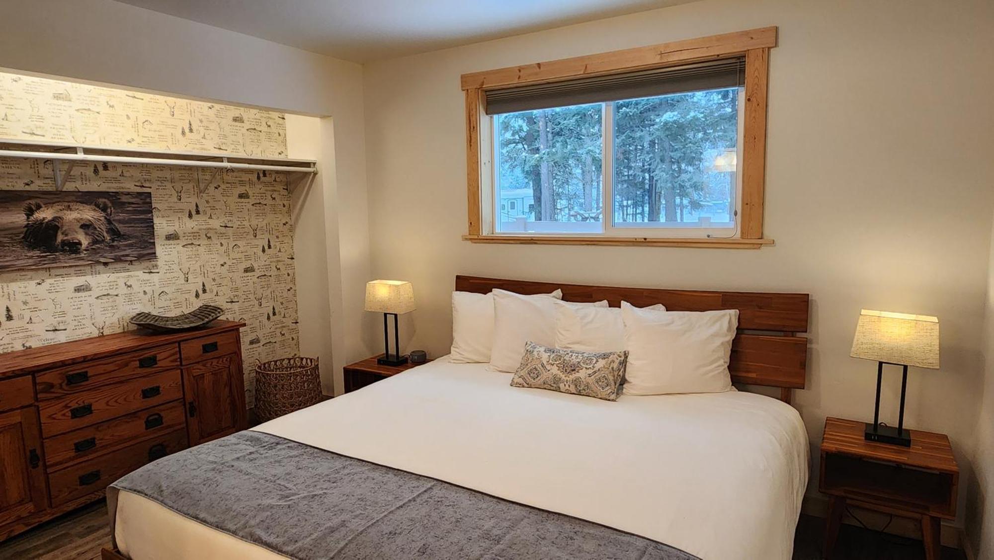 Beargrass Lodging & Rv Resort Hungry Horse Buitenkant foto
