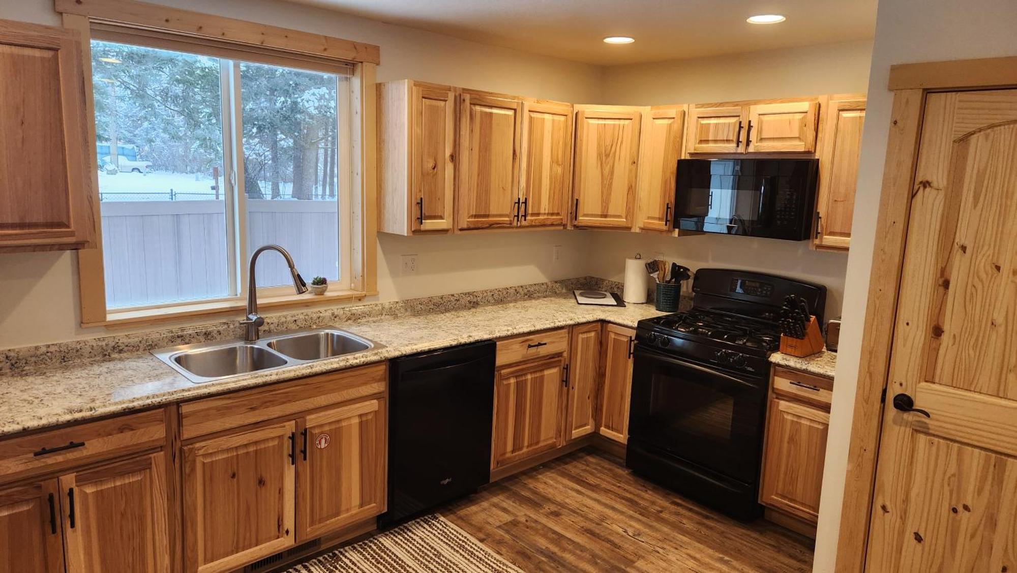Beargrass Lodging & Rv Resort Hungry Horse Buitenkant foto